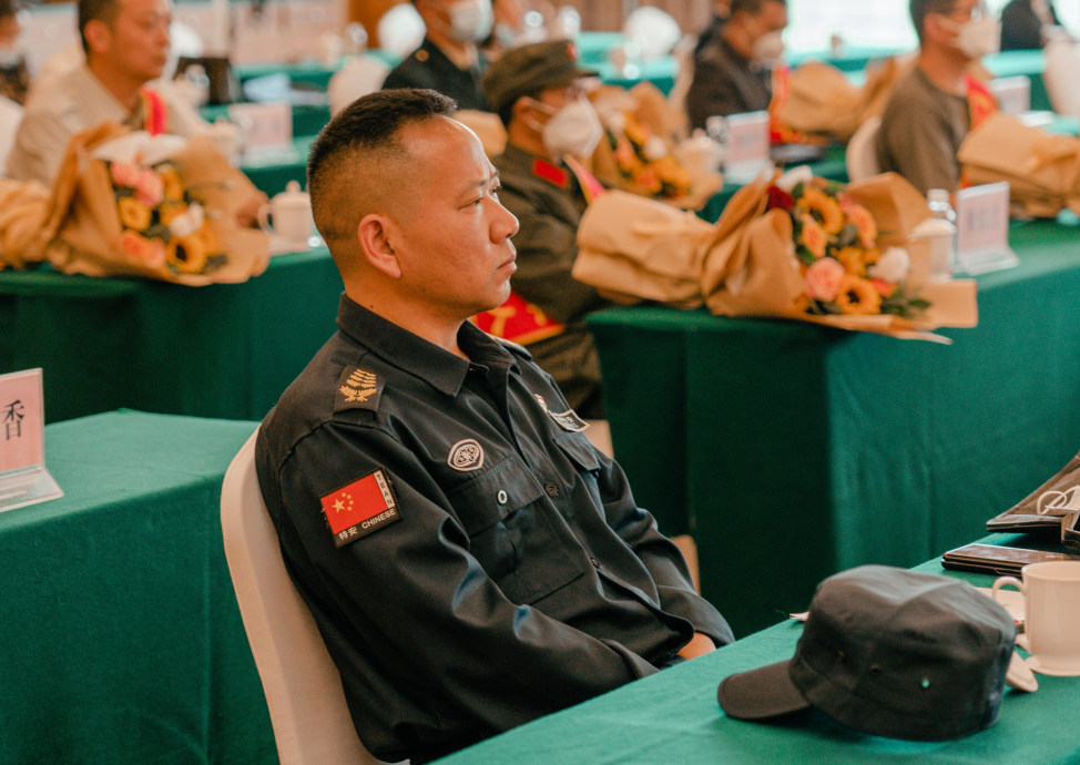 2_副本.jpg 2_副本.jpg